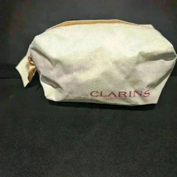 Bundle of 3 Clarins Travel Cream + White Make up Bags - NWT - Picture 6 of 10